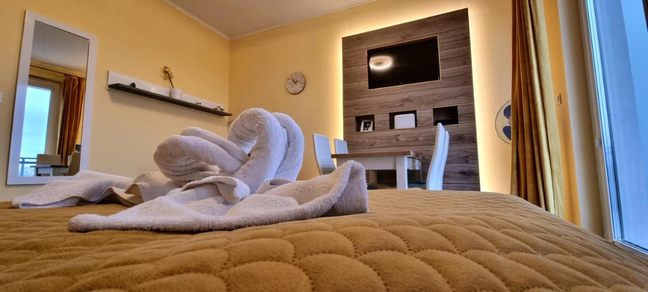 Apartament "Zloty Relaks" Tuz Przy Plazy Z Balkonem Z Widokiem Na Hel I Hamakami Puck Exterior foto